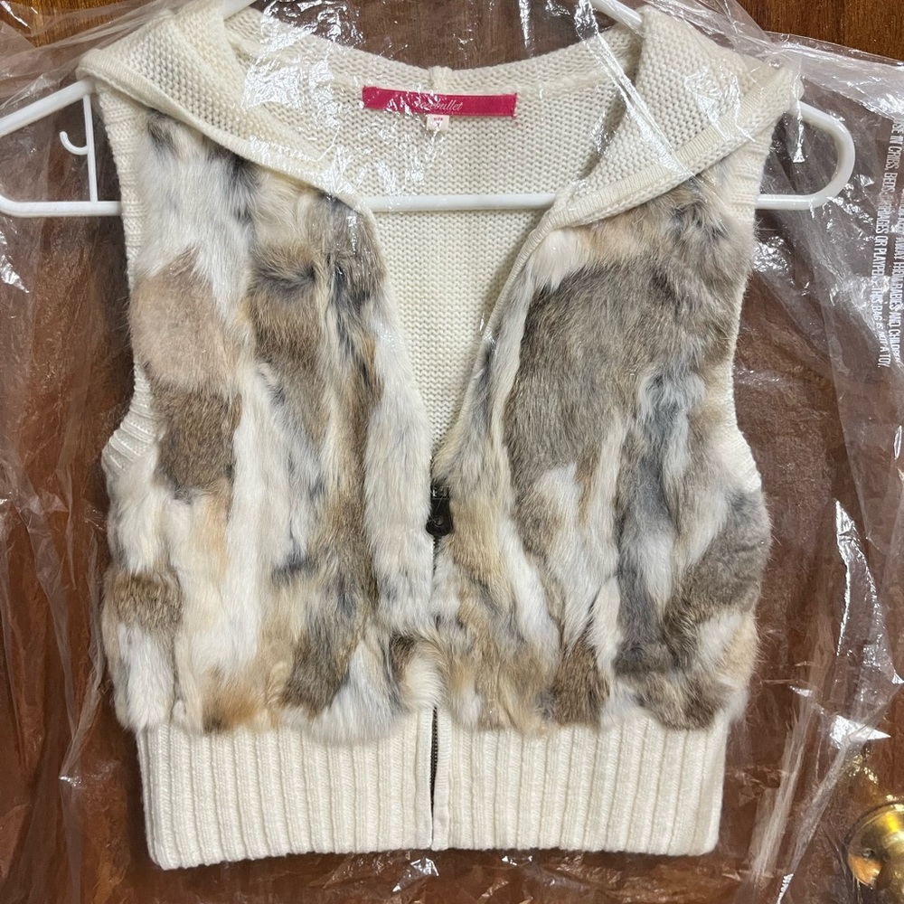 Rosebullet Rabbit Fur Wool Knit Zip Vest with Hoodie